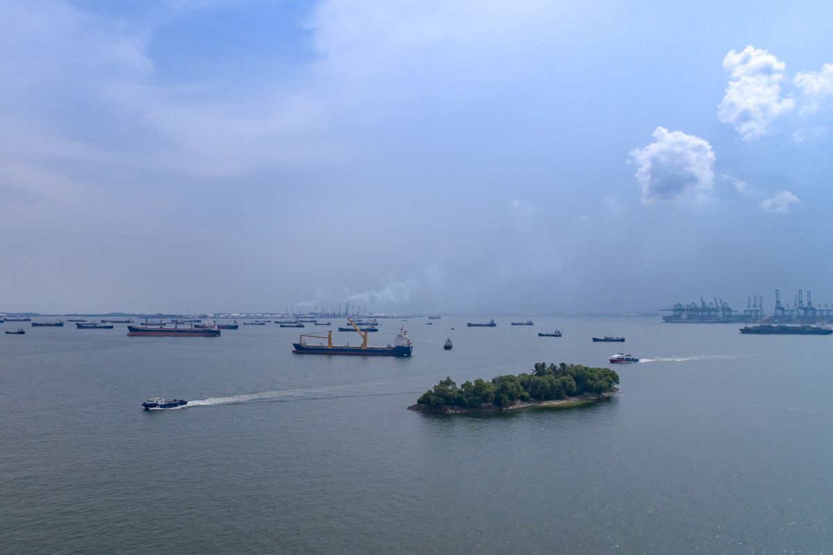 Klarifikasi Pemerintah: Indonesia Pastikan Tidak Tarik Tarif di Selat Malaka, Kenapa Isu Ini Jadi Sorotan Dunia?